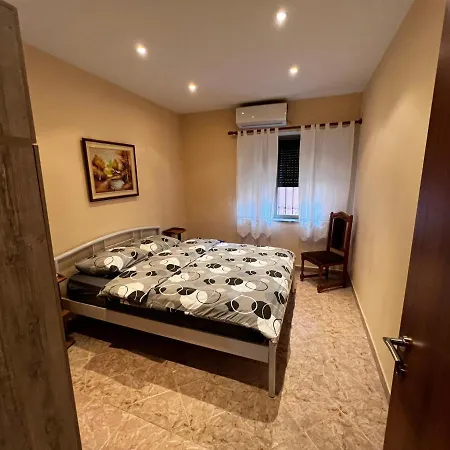 Drion Hostel Tirana