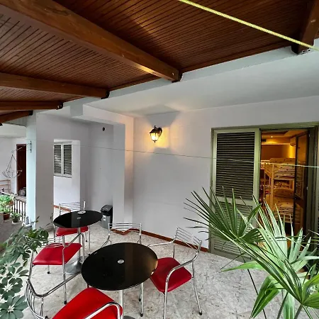 Drion Hostel Tirana
